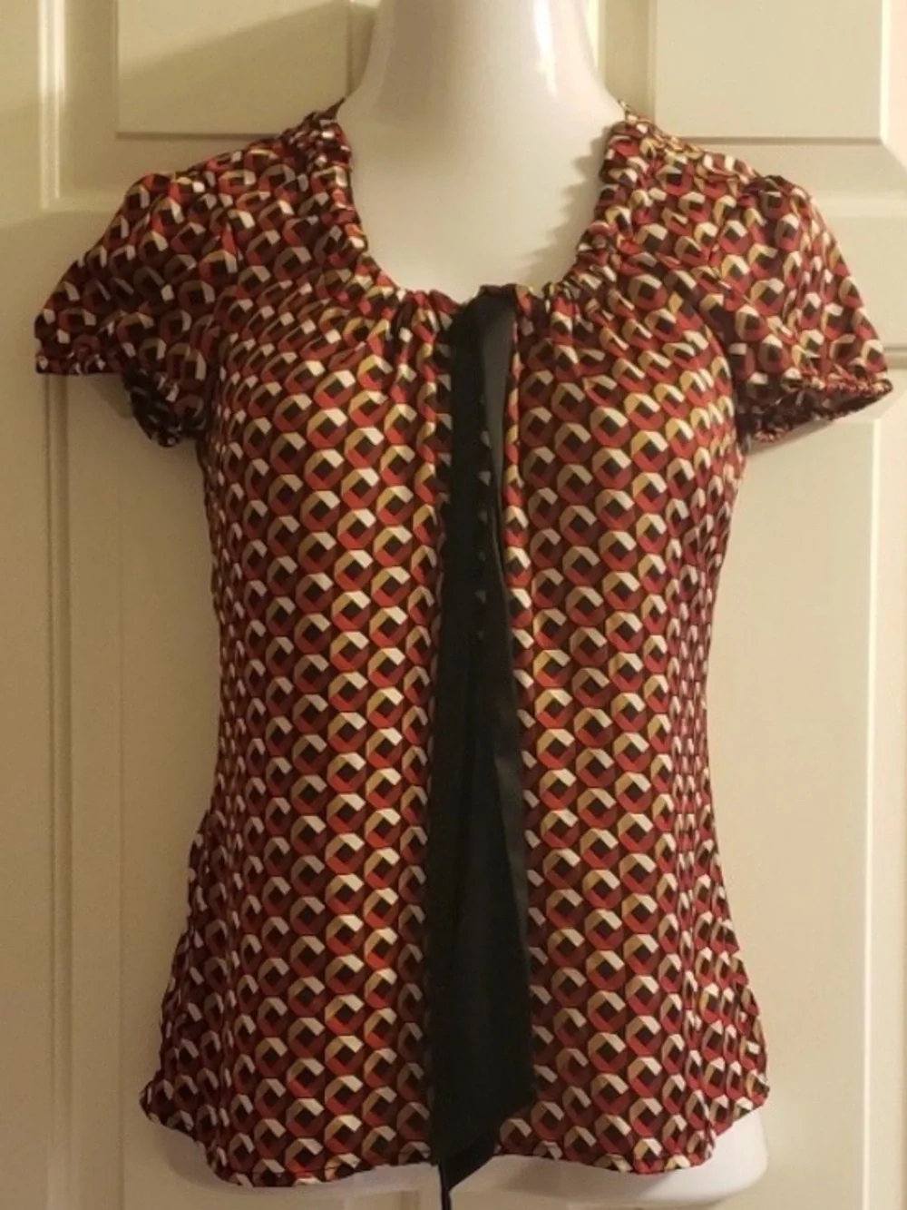 K-Drama Main Character Energy Ann Taylor LOFT Retro Geometric Tie Front Blouse S